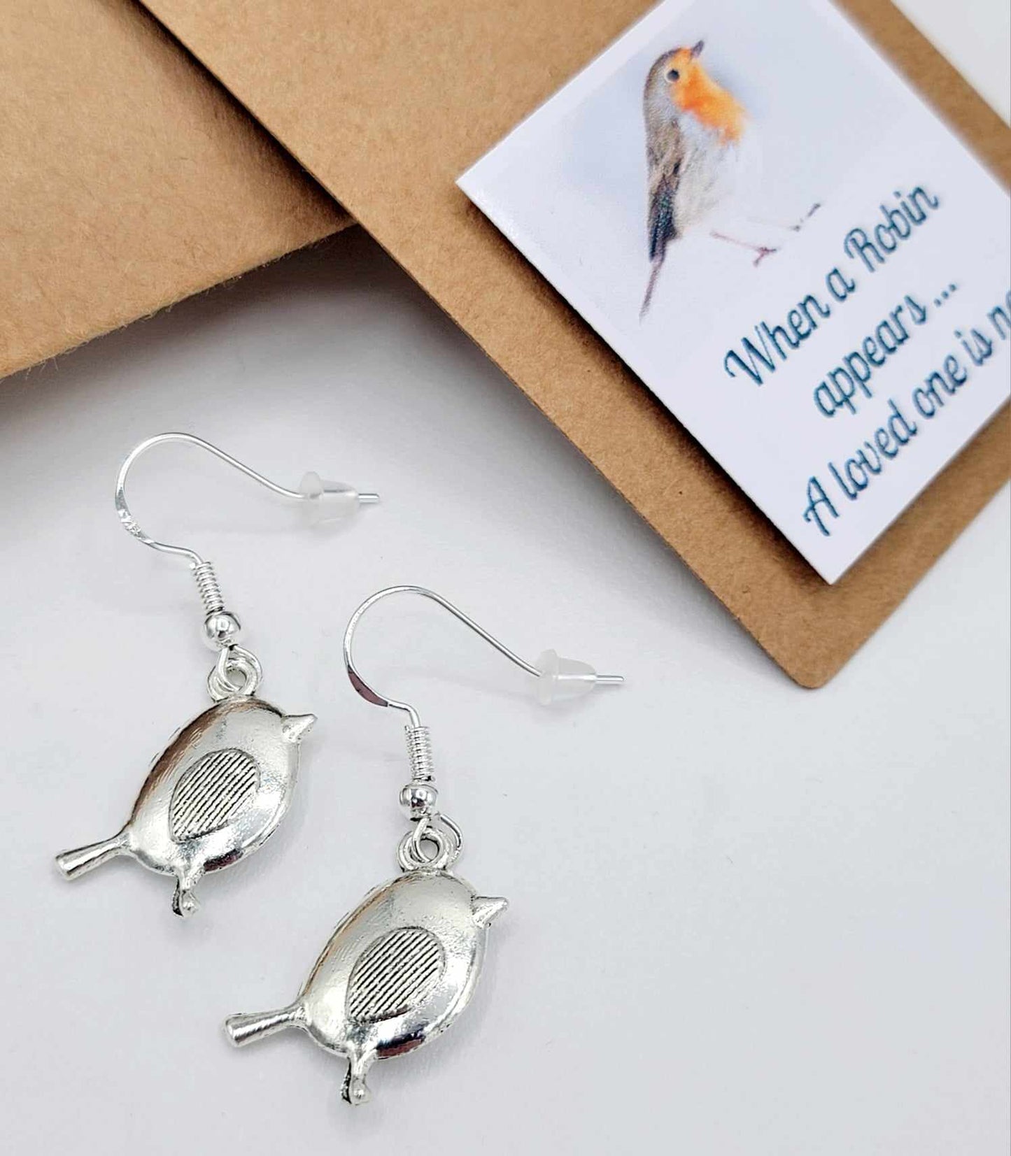 A Robin Appears .... Lovely Silver Style Earrings