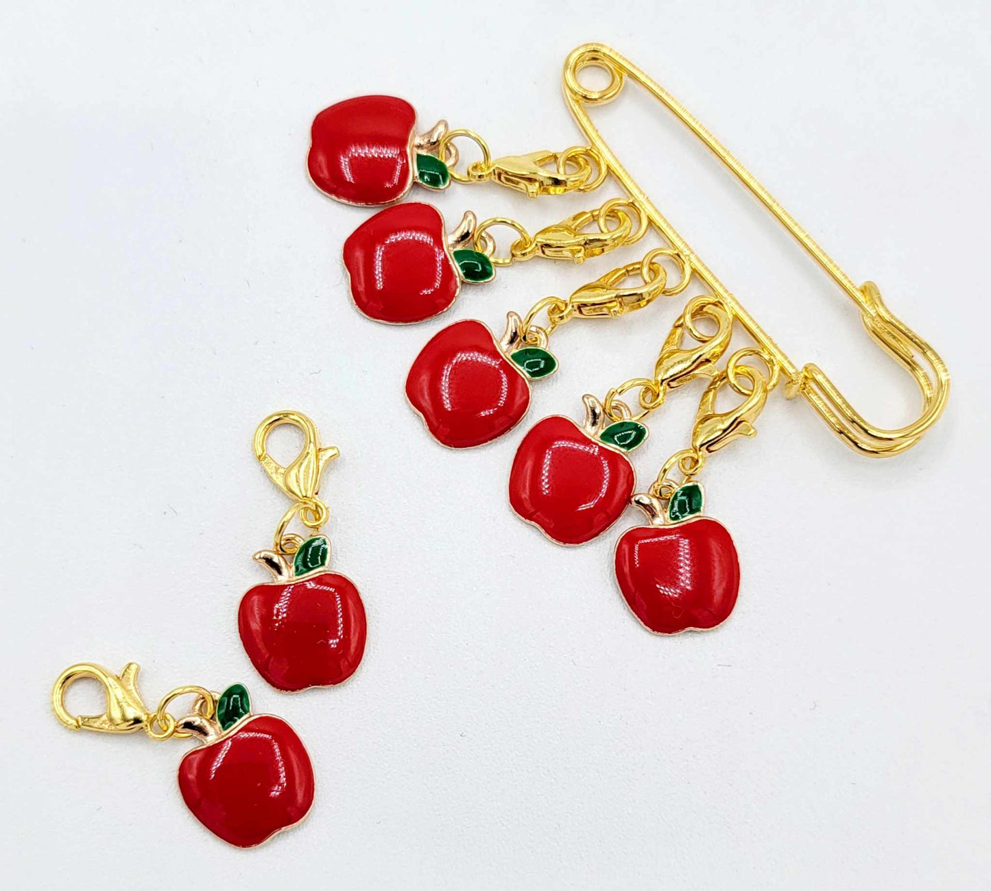 Cute Mini Apple Charms Sewing Tools Stitch Markers Knitting Locking Crochet Markers with Lobster Claw Clasp