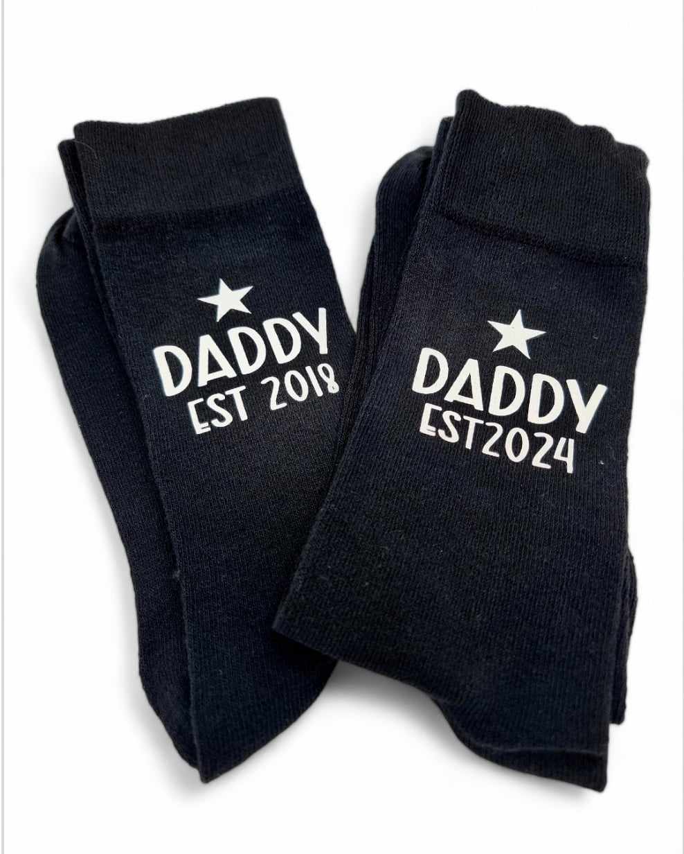 Daddy Est (any year) Daddy to Be / Step Dad / G/Dad- Socks - Father's Day - Gift From Bump - Gift Dad With Gift Bag
